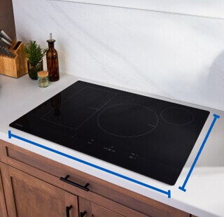 Cooktop with length and width dimension arrows