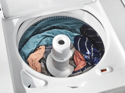 Dual action agitator