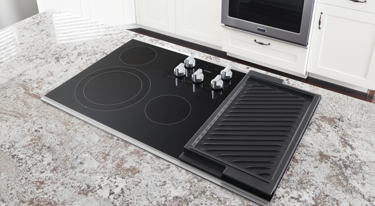 Maytag® electric cooktop with grill pan Maytag® electric cooktop with grill pan