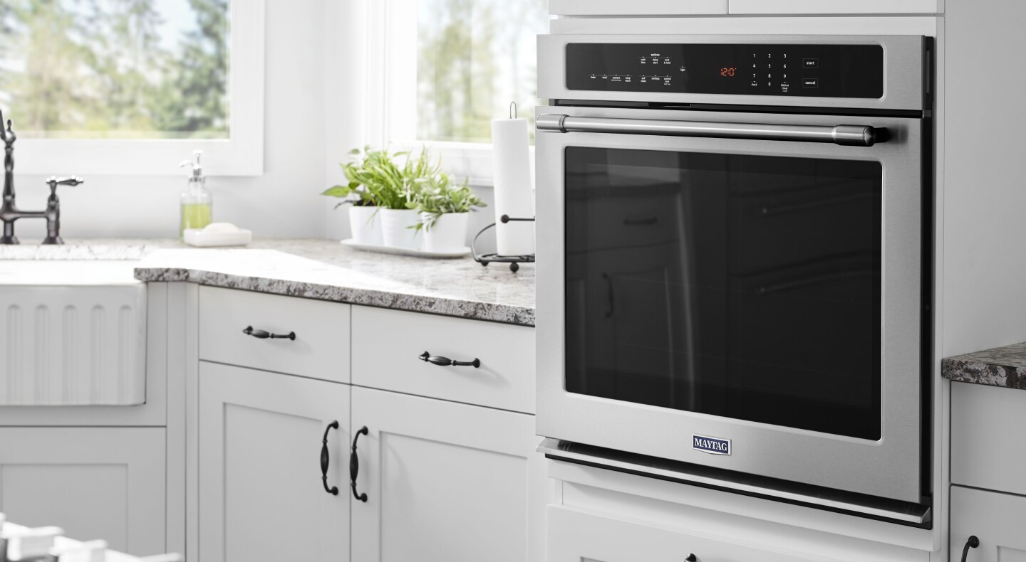 How Do Ovens Work to Cook Your Food? Maytag