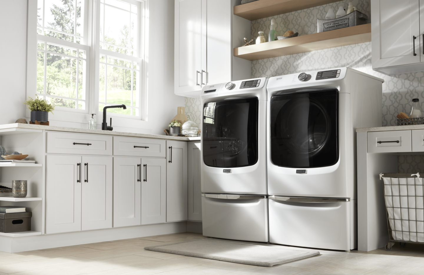How Many Gallons of Water Do Washing Machines Use? Maytag