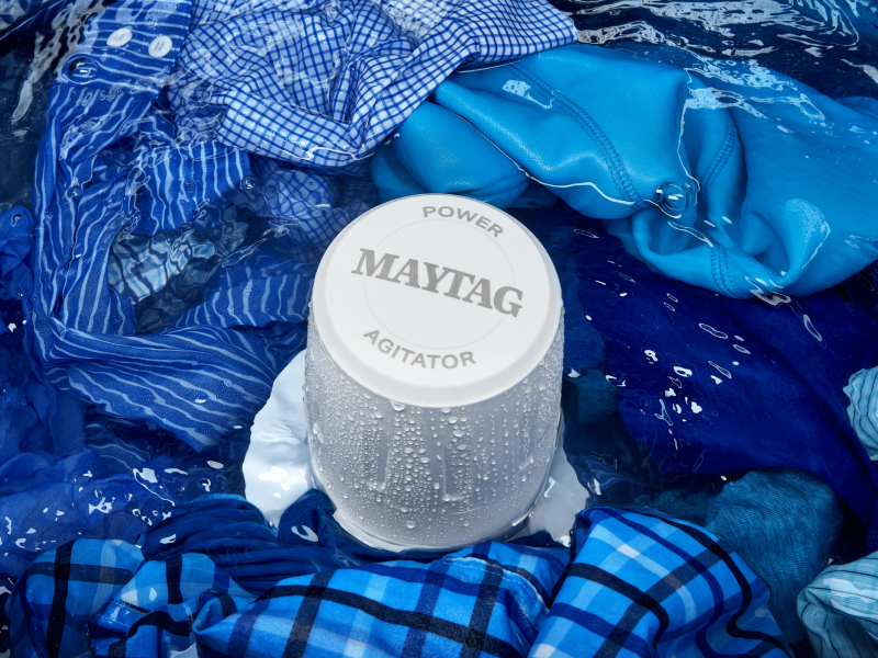 Garments in water around Maytag® agitator Garments in water around Maytag® agitator