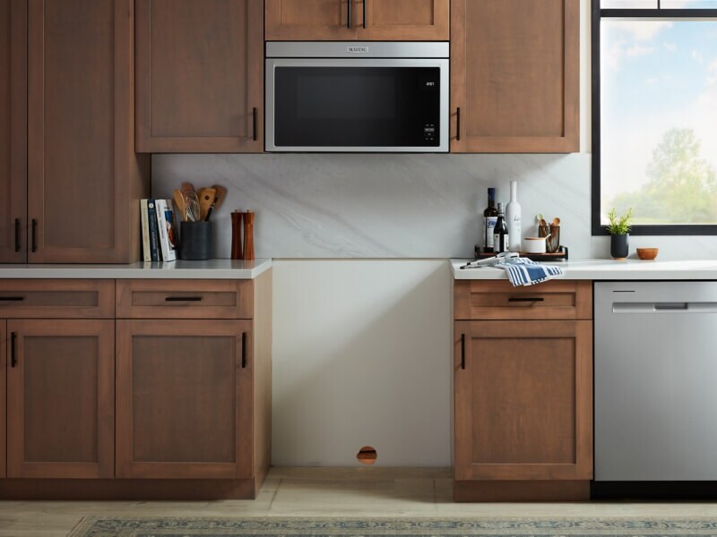 Over-the-range microwave above an empty range cutout