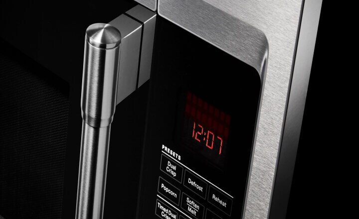 Defrosting Food: How to Defrost in a Microwave | Maytag