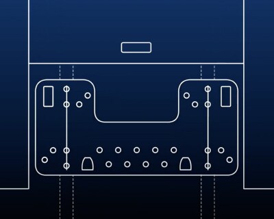 Aligning the mounting plate to the wall. 