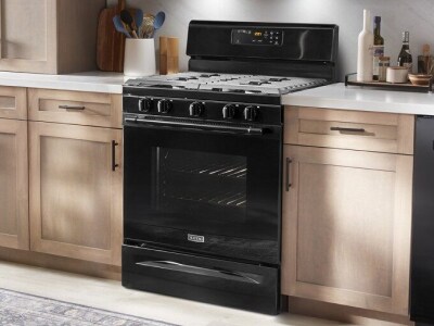 Maytag® range in the kitchen