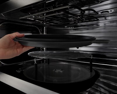 Fitting dishes into a microwave