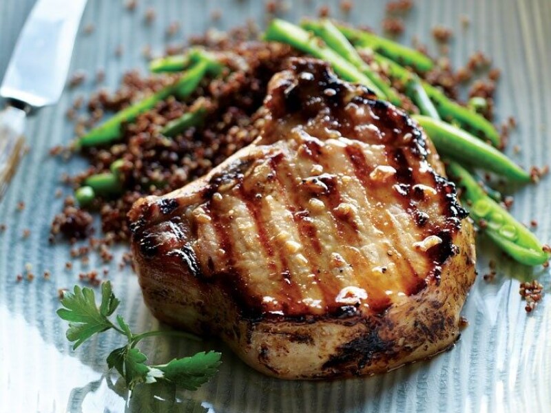 Pork chops and green beans