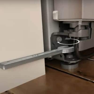 Wrench rotating leveling leg on refrigerator