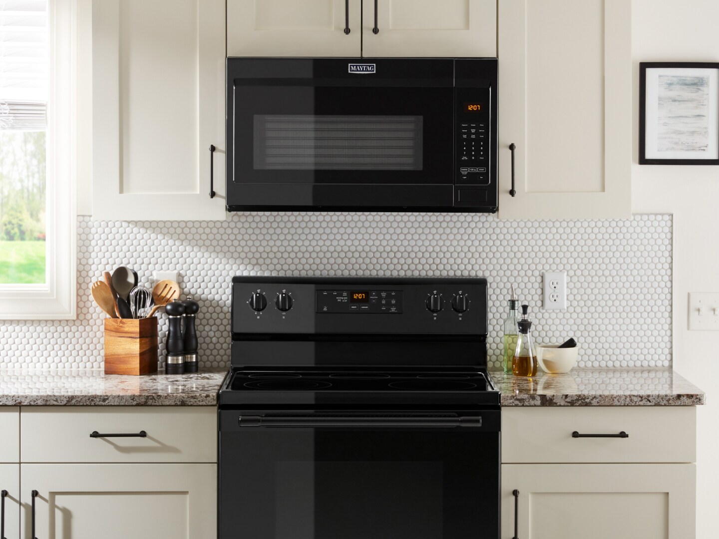 BuiltIn vs. Countertop Microwaves Maytag