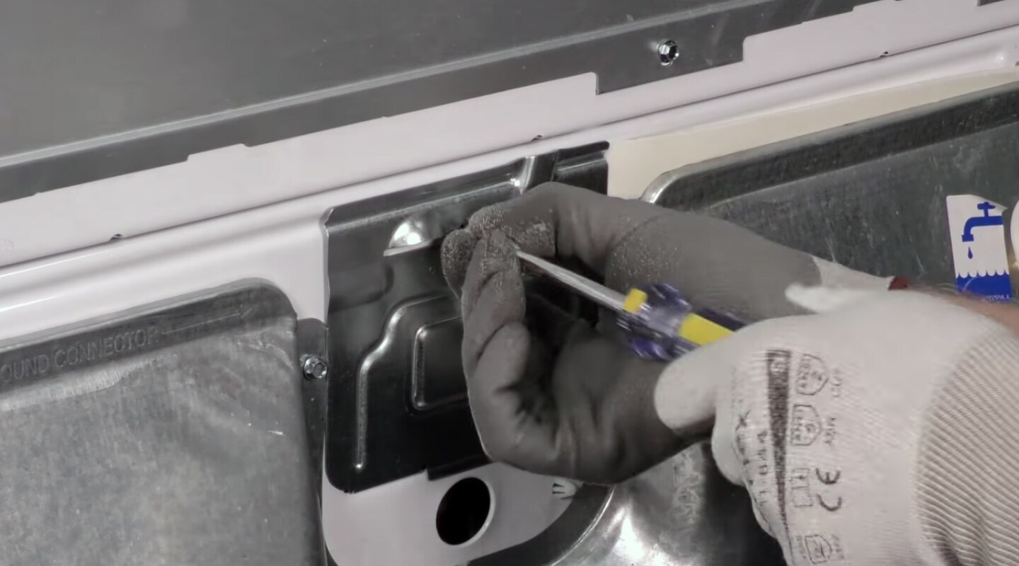 Types of Dryer Plugs How to Replace your Dryer Cord Maytag