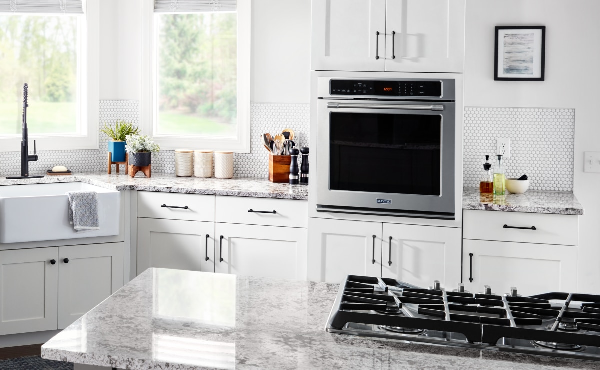 Maytag built in outlet oven