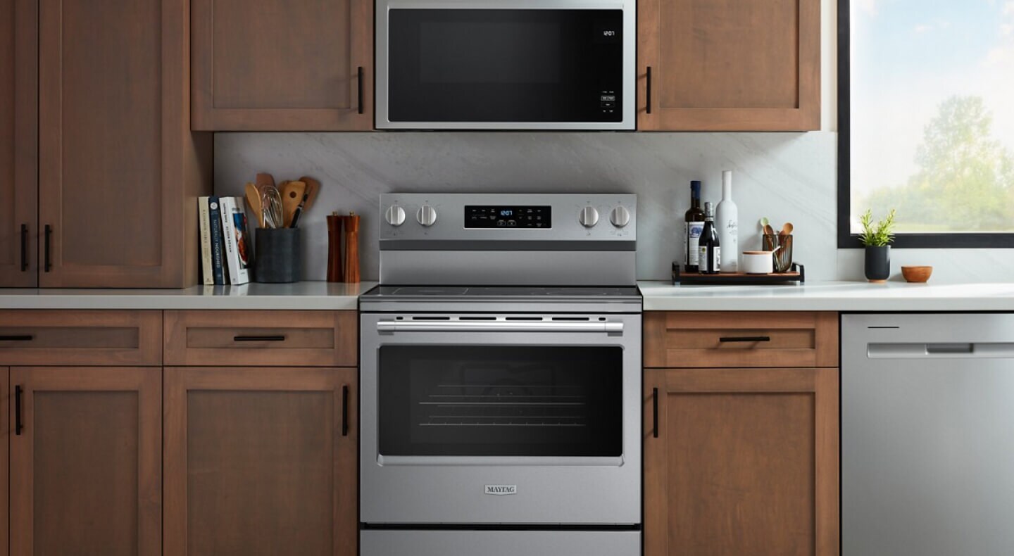 Freestanding range in a modern kitchen