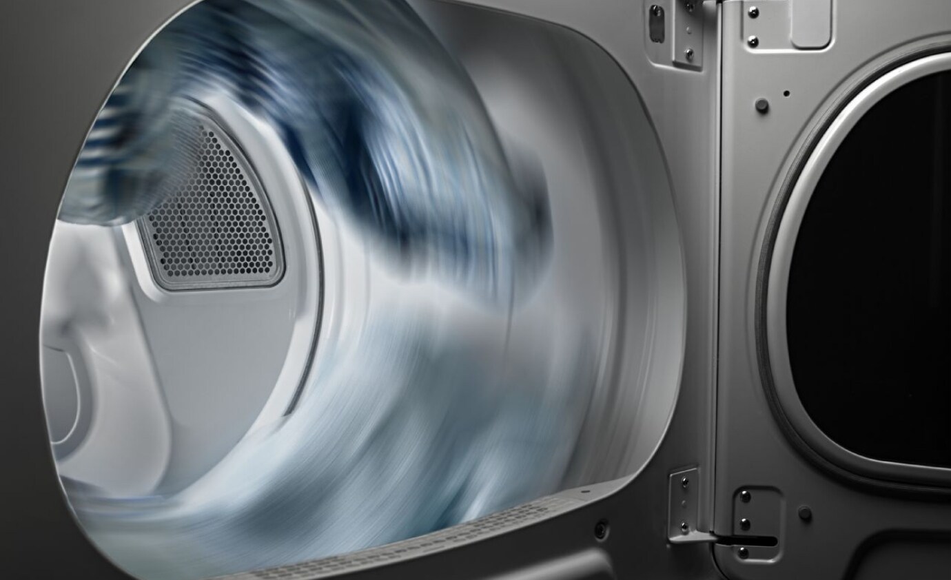 Discover how to dry clothes faster in Maytag® dryers.