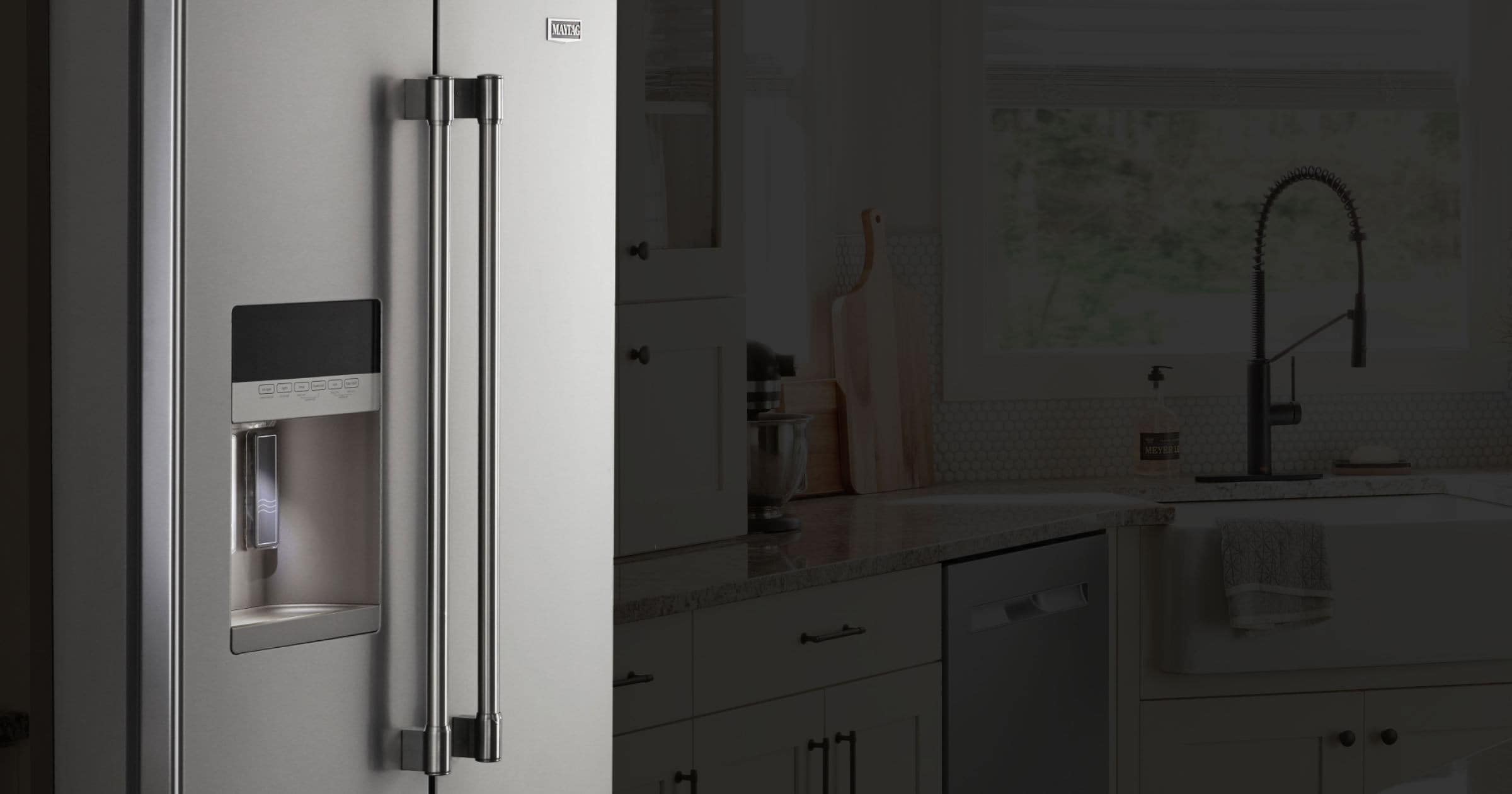 Fingerprint Resistant Stainless Steel 33 Inch Wide French Door Refrigerator With Beverage Chiller Compartment 22 Cu Ft Mfi2269frz Maytag