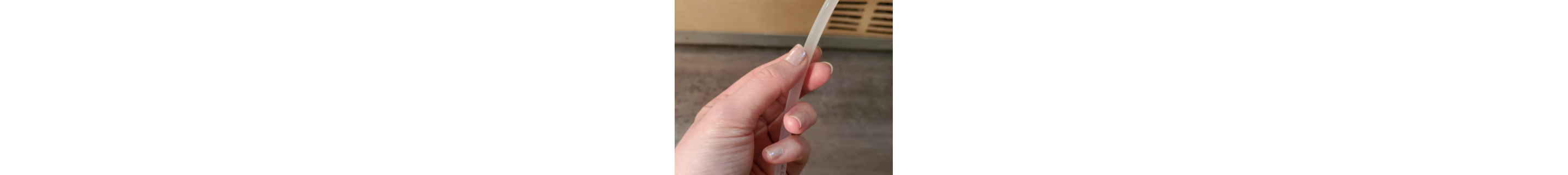 Refrigerator water line
