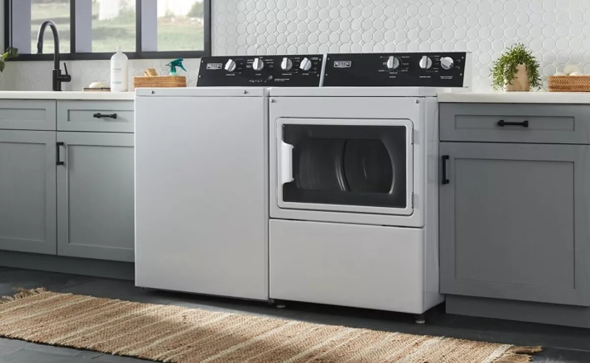 Residential washer and dryer sales