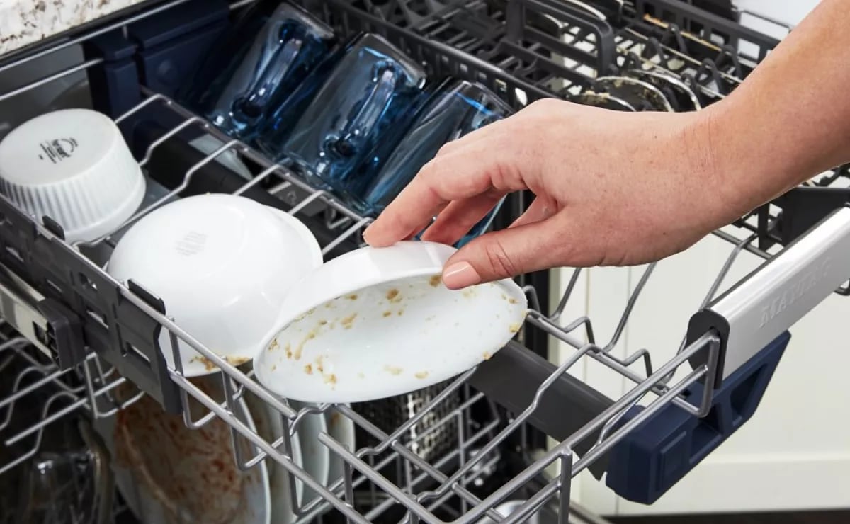 5 Reasons Why Your Dishwasher Is Not Cleaning Maytag