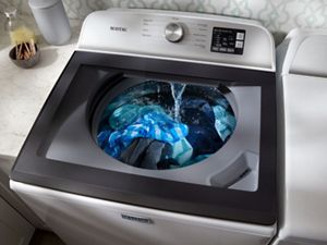 Maytag quiet 2024 series 300 leaking