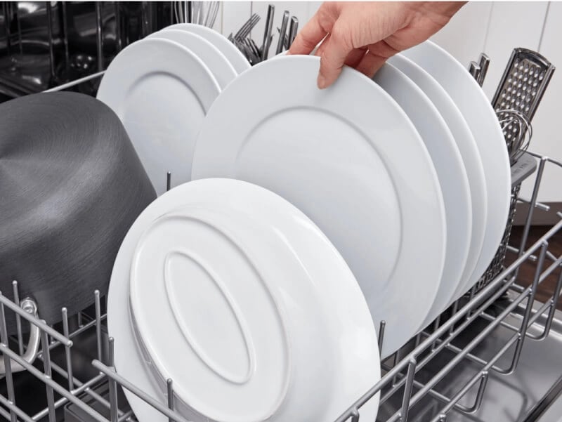 Unloading clean dishes