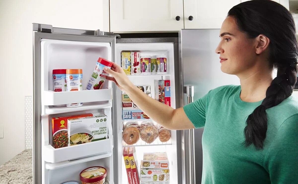 How to Organize a Side-by-Side Refrigerator | Maytag