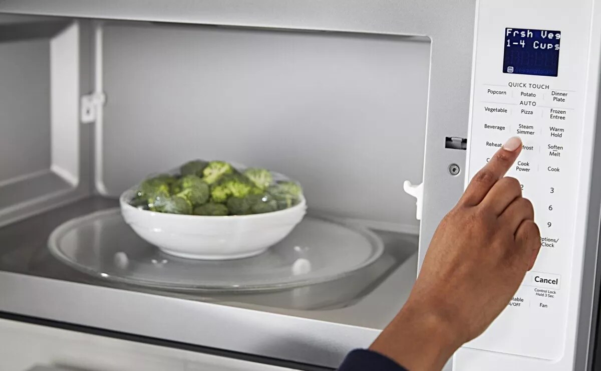 How long should you shop microwave a sponge