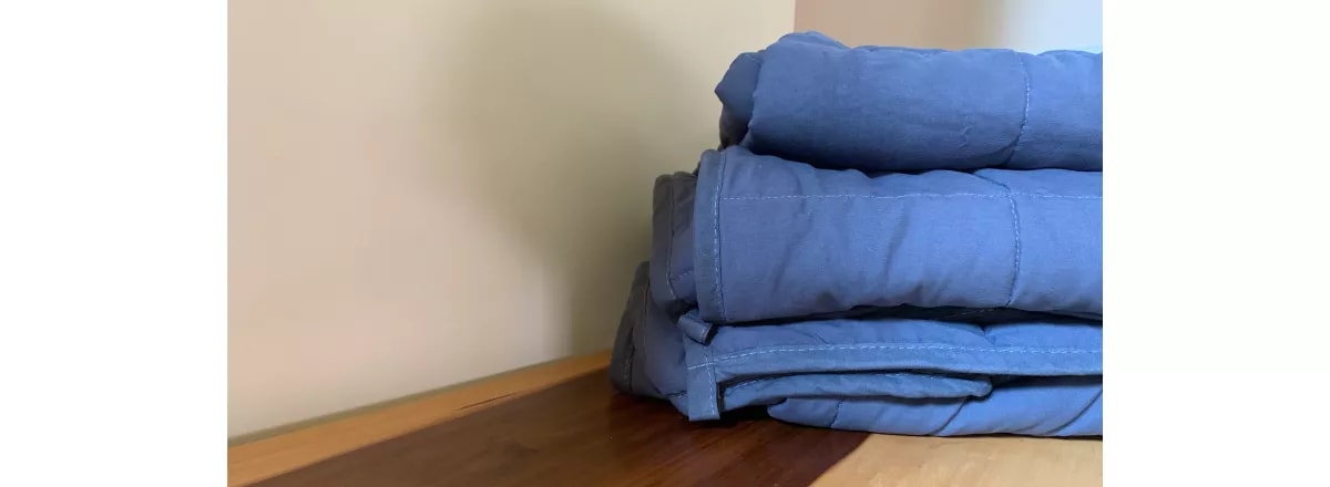 How to Wash a Weighted Blanket by Hand or Machine | Maytag
