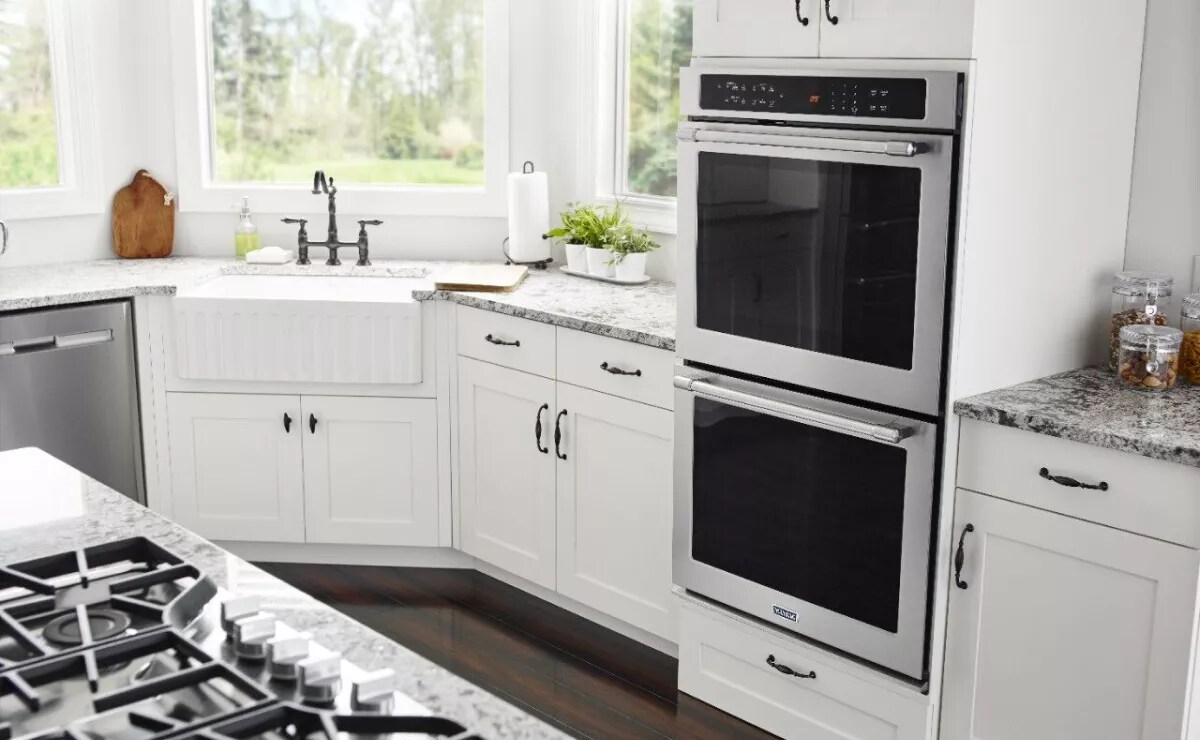 How to Troubleshoot an Oven That Isn’t Cooking Evenly | Maytag