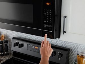 Black above deals stove microwave