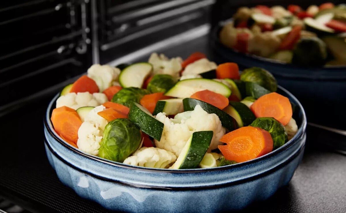 Steam Cooking in 3 Steps | Maytag