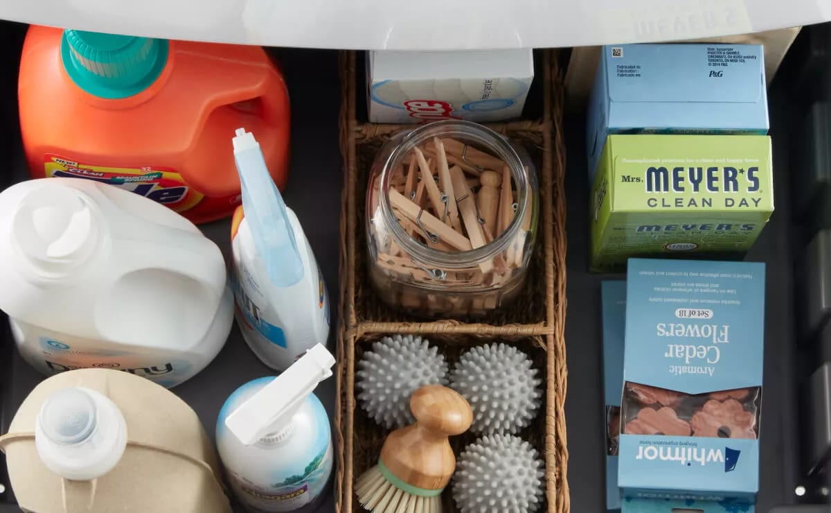 Stop Using Vinegar to Clean Your Washing Machine | Maytag