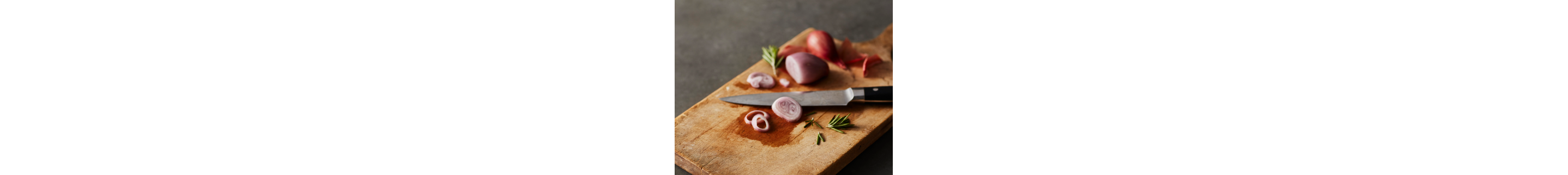 Onions on a cutting board