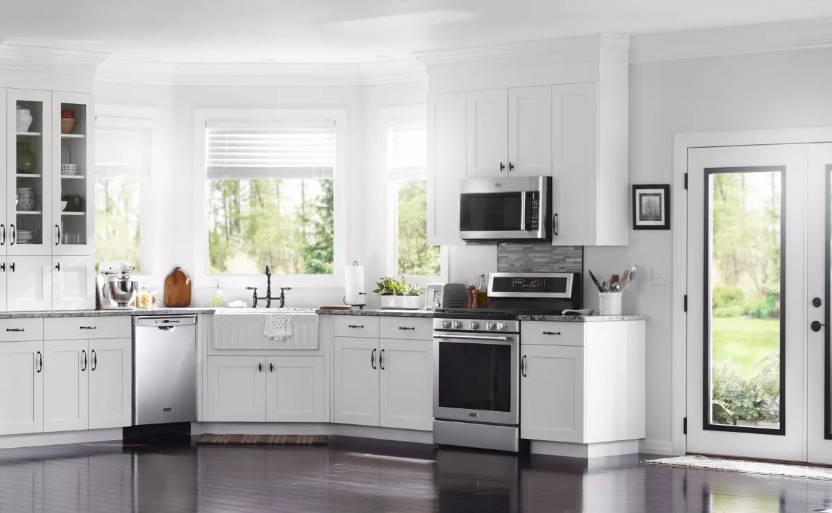 What Is a Good Wattage for a Microwave? | Maytag