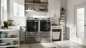 Stackable washer and shop dryer pedestal